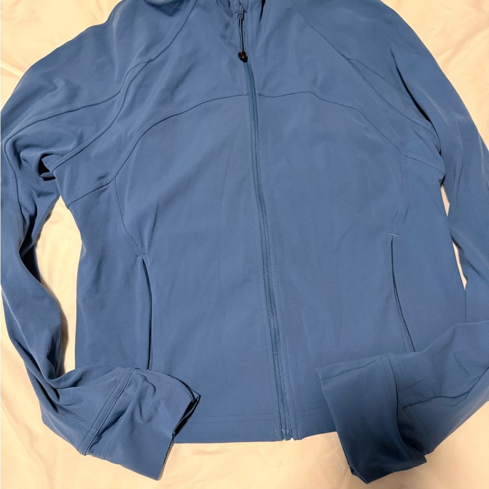 ❄️❄️❄️RESERVED Lululemon athletica Blue Jacket